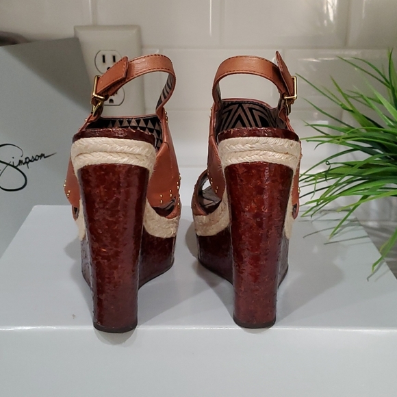 Jessica Simpson Women's  Leather Wedges Size 7.5 - Picture 4 of 5